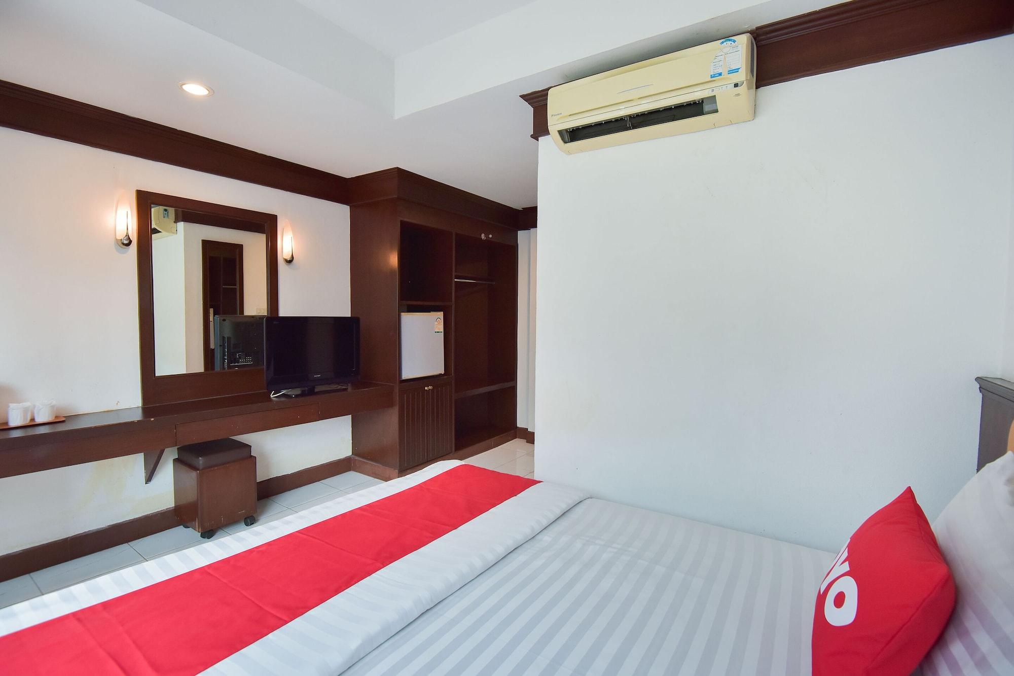 Oyo 389 Sira Boutique Residence Phuket Kültér fotó